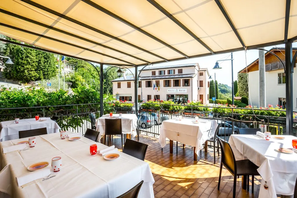 Osteria Alla Chiesa restaurant in Caniezza