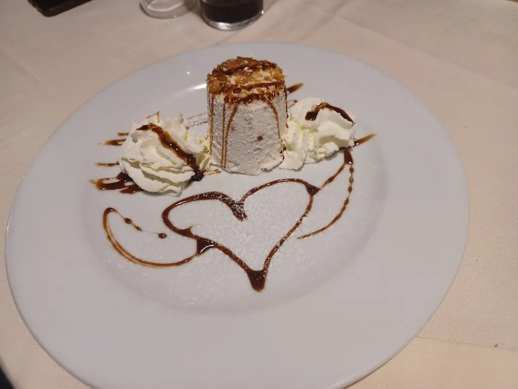 Pizzeria Trattoria Olivi_Caniezza_slider_image_3