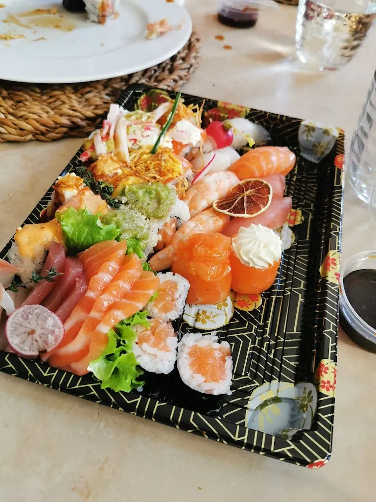 Sara Nena_SushiWa • Wine & Asian Food_Caniezza_review
