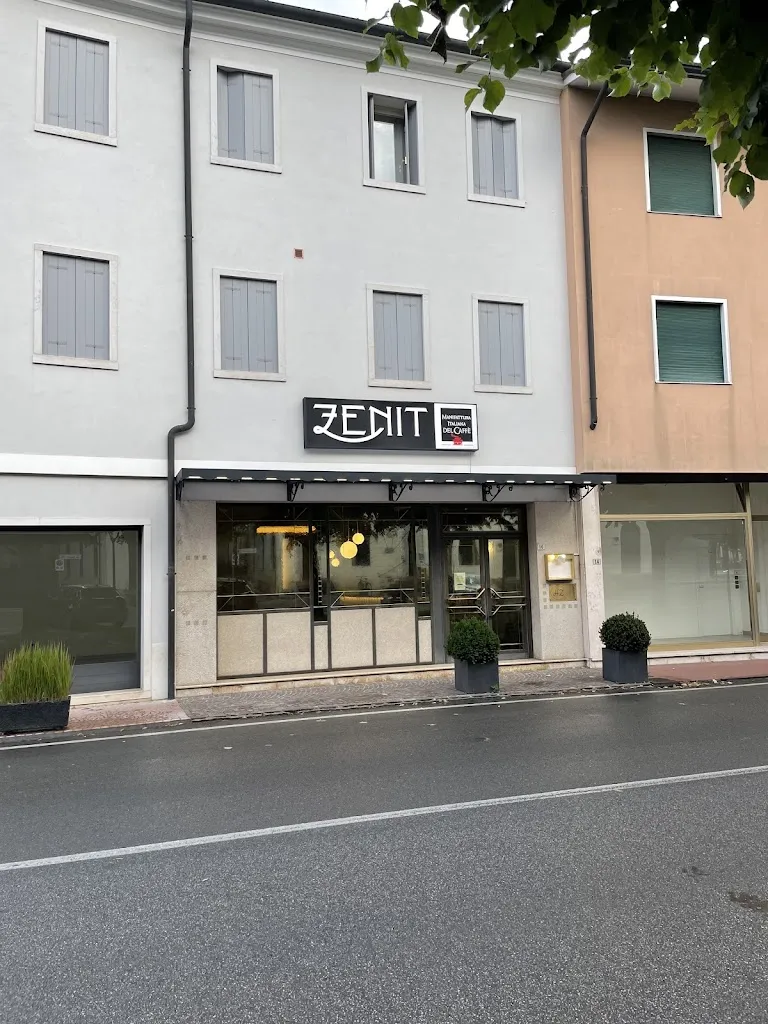 Holger Beyer_Hotel Zenit_Carmignano di Brenta_review