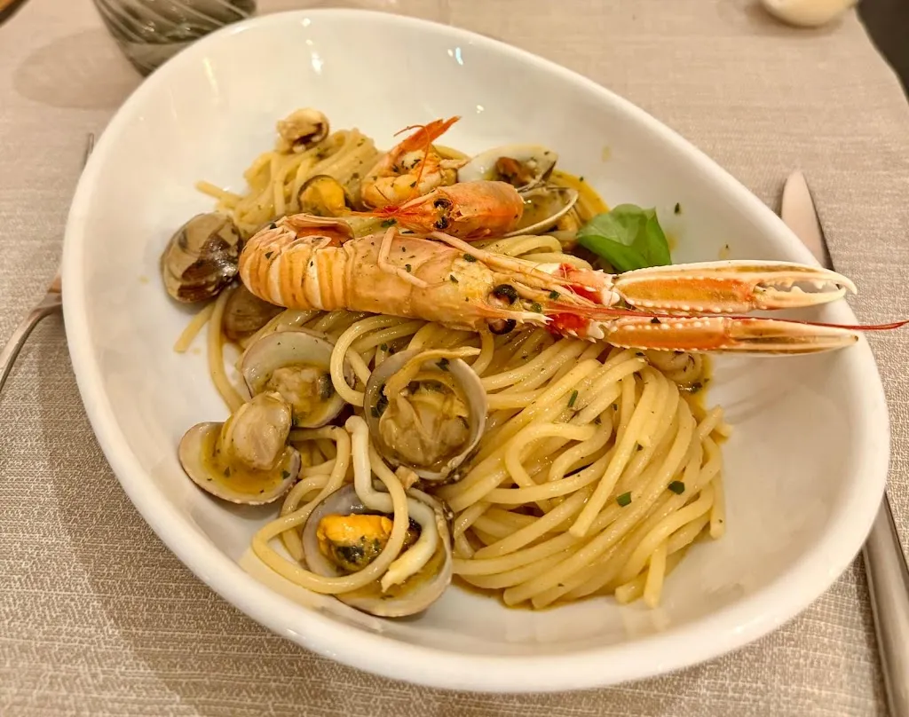 paulo simonetti_Operaprima - Ristorante Pizzeria_Ostuni_review