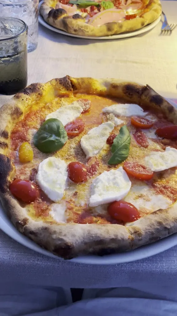 Operaprima - Ristorante Pizzeria_Ostuni_slider_image_2