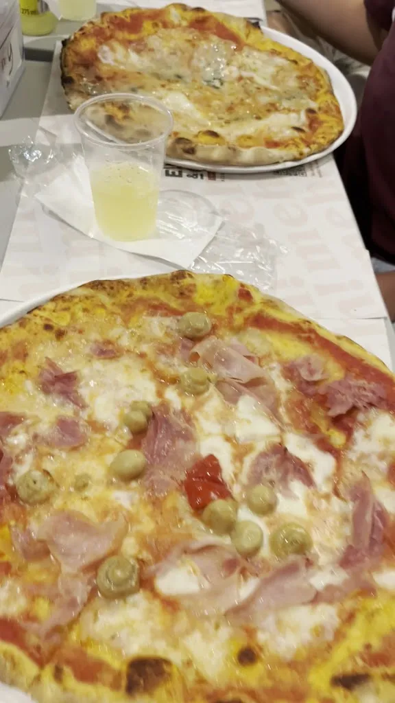 Enzo & Ciro - Pizze e Street food_Ostuni_slider_image_2