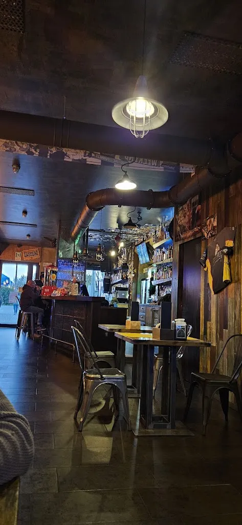 CRISTIANO BARTOLOMEI_Officina - Beer & Food_Cartigliano_review