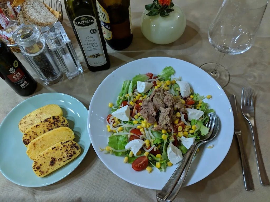 Julia Kreye_Pizzeria Alla Pace_Casacorba_recensione