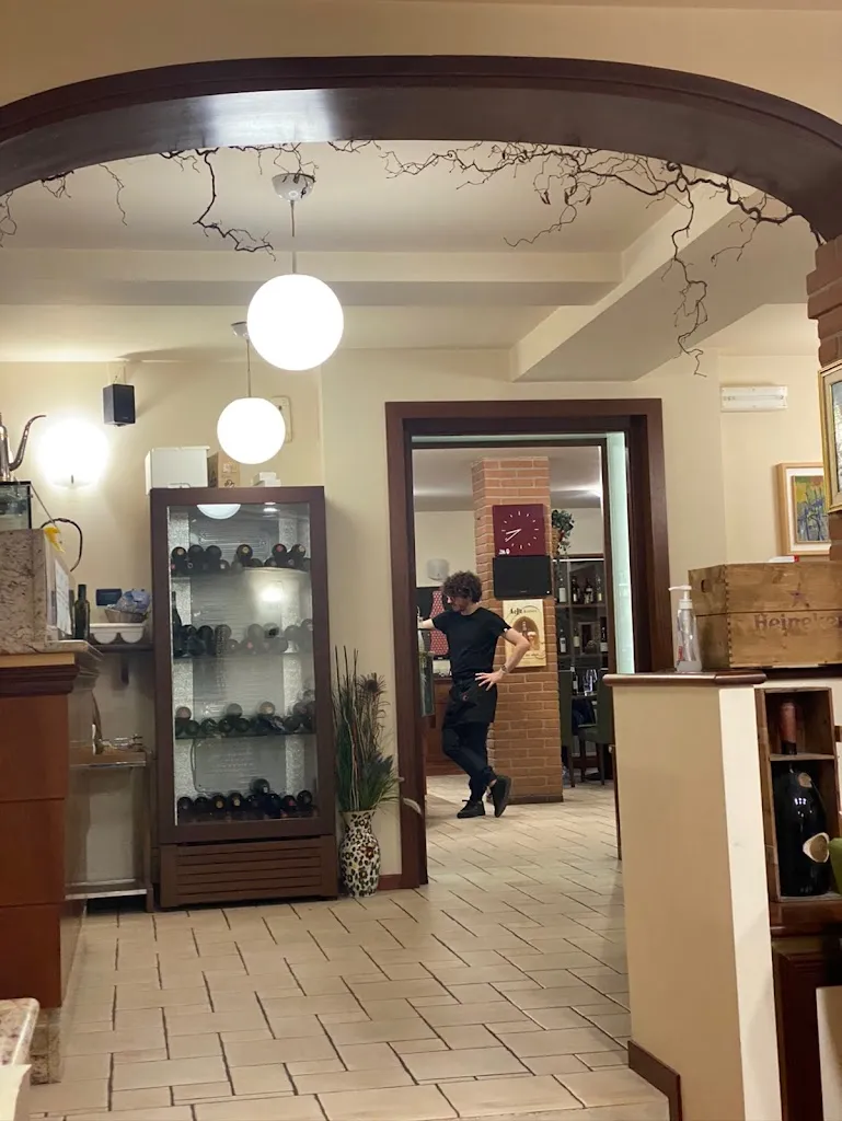 Pizzeria Alla Pace_Casacorba_slider_image_1