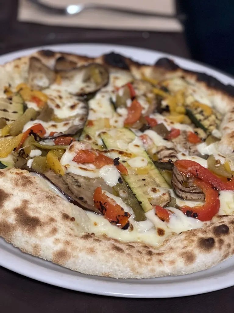 Ala Aldin Tarrab_The Farm of Goodness_Casale di Scodosia_review