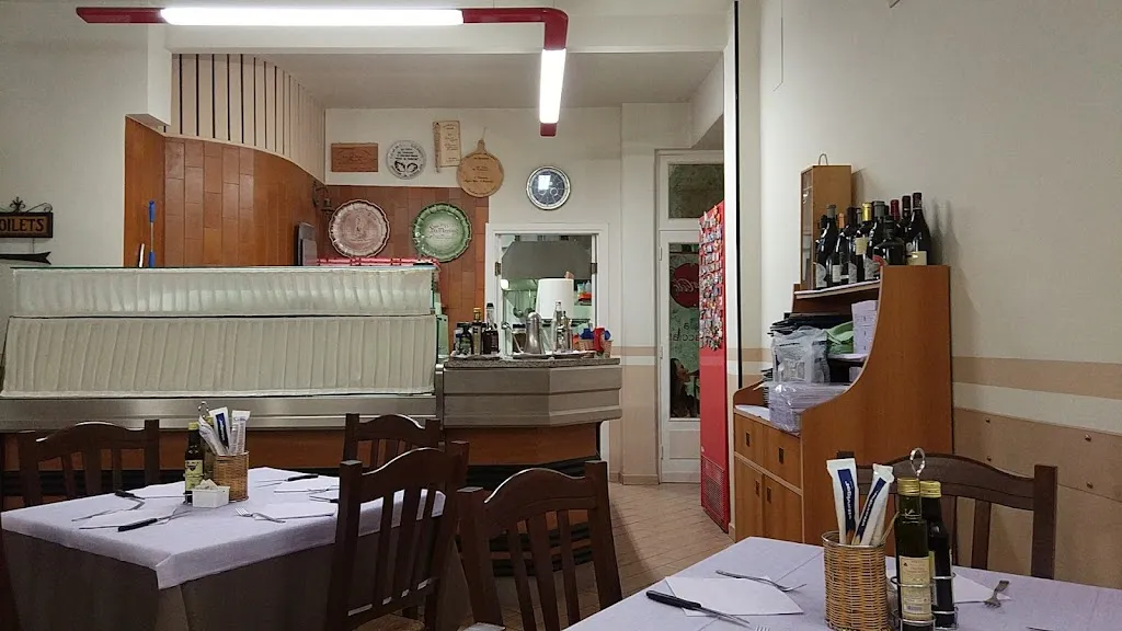 Pizzeria da Massimo di Faggioni Monica restaurant in Casaleone