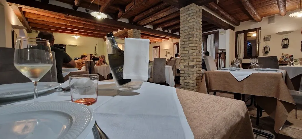 Al Glorioso Piave restaurant in Candelù