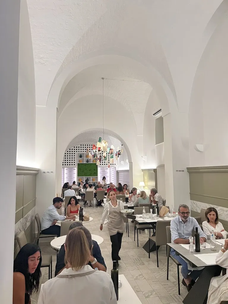 Al Solito Posto - Ristorante Pizzeria_Ostuni_slider_image_3