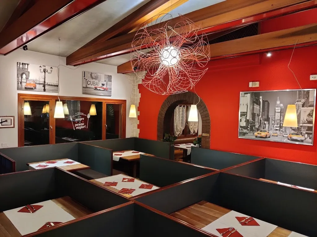 Pizzeria Futura da Fabio restaurant in Candelù