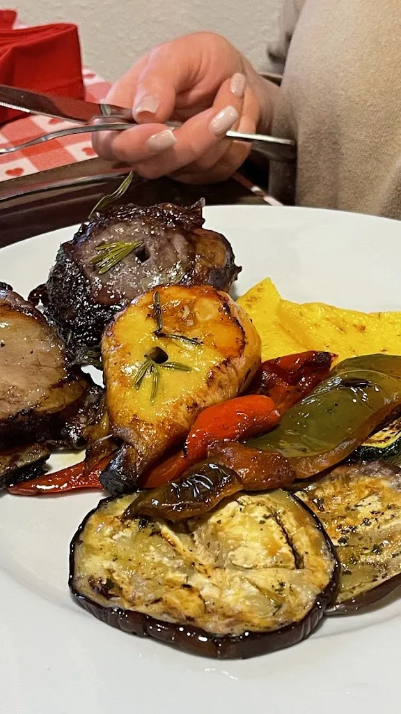 Osman Iphone relax_Antica Trattoria all'Isetta_Candelù_recensione