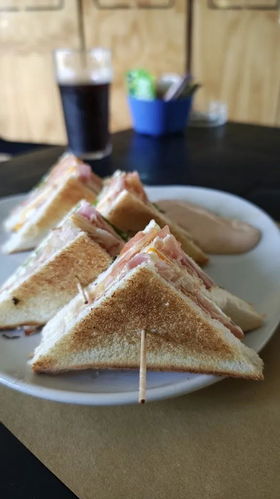 Tobe Cafe_Candelù_slider_image_2