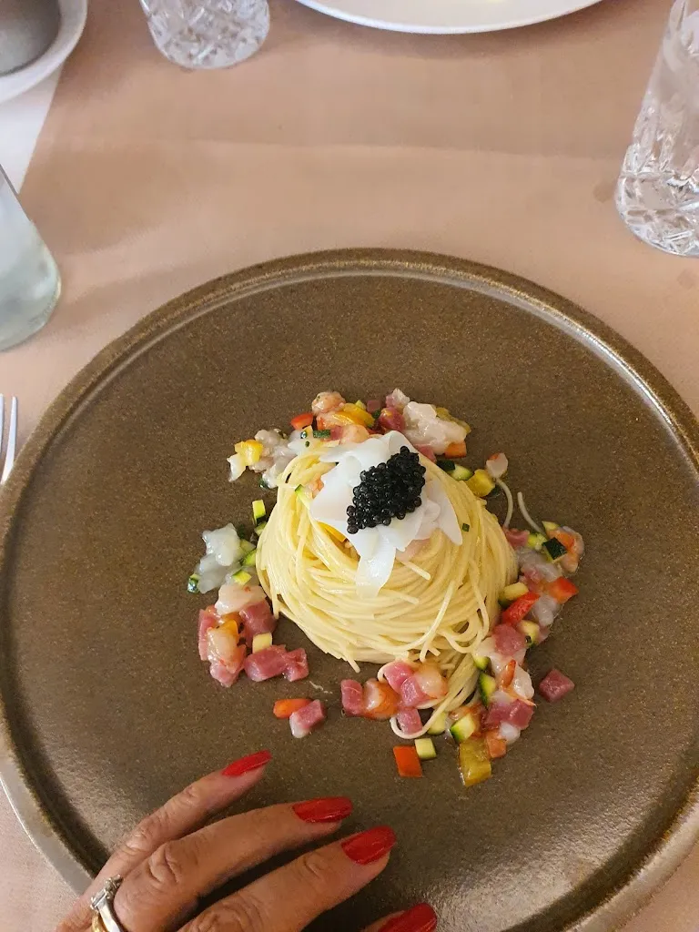 Arlyn Guay Monti_Marcandole_Candelù_review