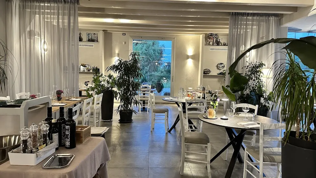 Villa Maria Luigia_Candelù_slider_image_2