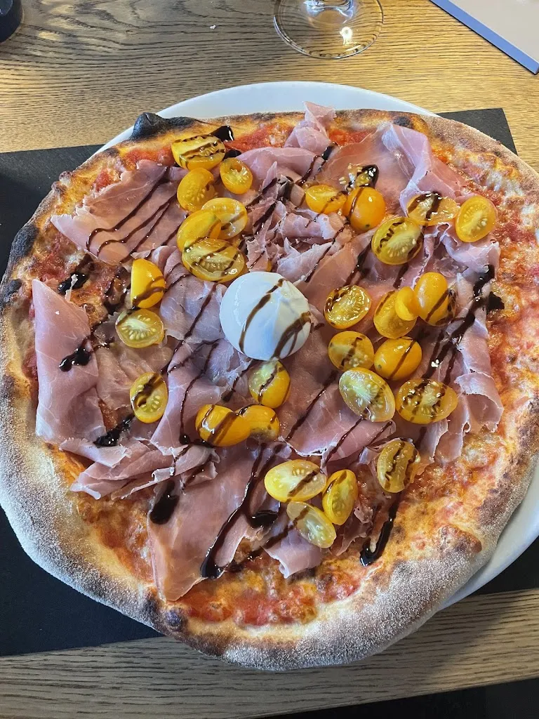 Stéphanie Legrand_Trattoria Pizzeria alle Statue_Casalserugo_review