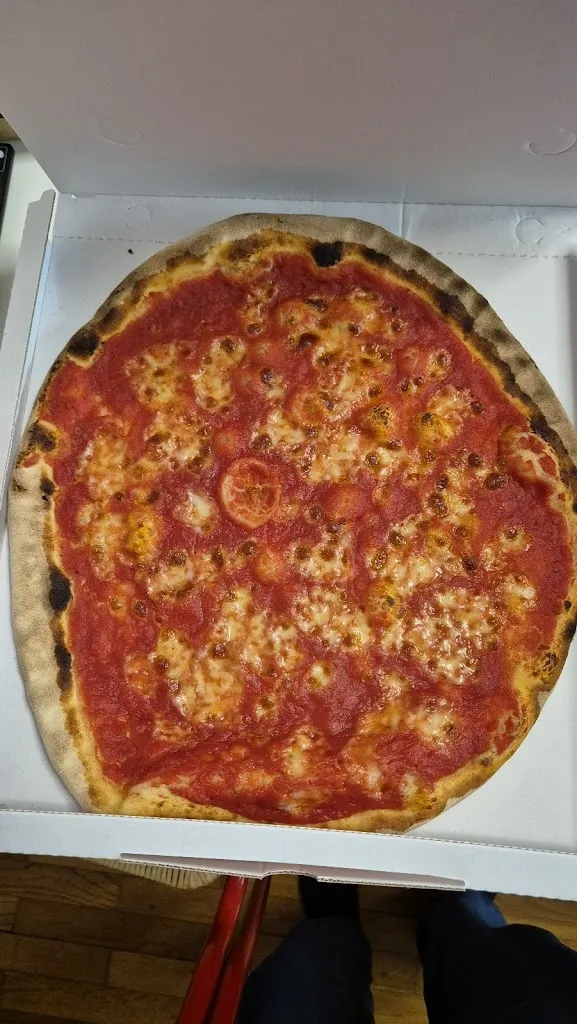 Menu_Pizzeria Eden_Casalserugo_image_5