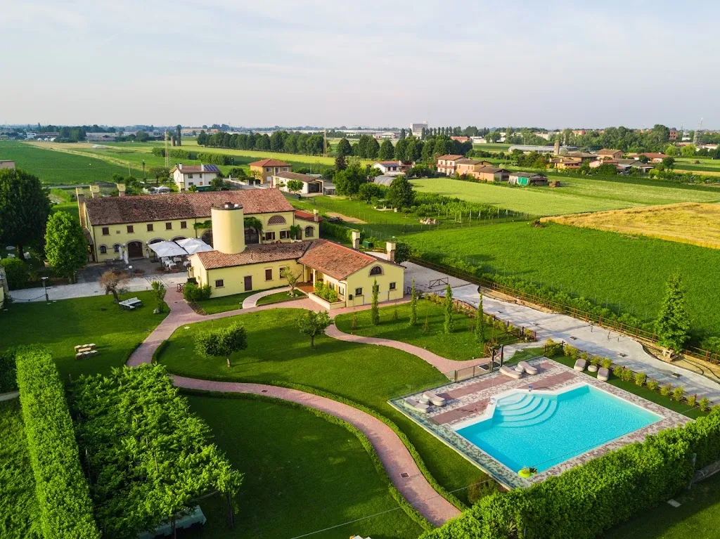 Resort di Campagna - La Posa degli Agri_Casalserugo_slider_image_3