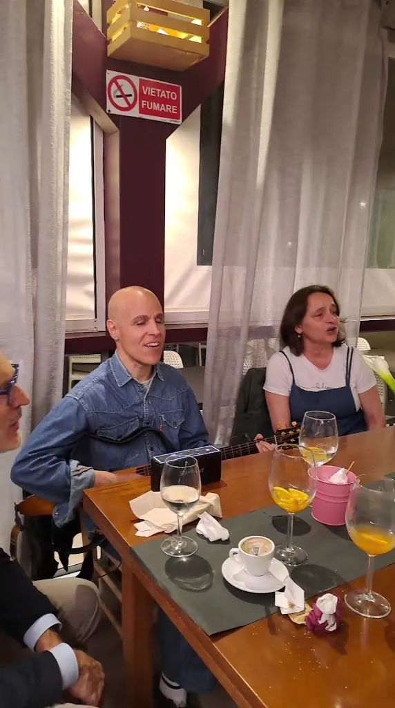 Osteria Casa Mia_Casier_slider_image_2