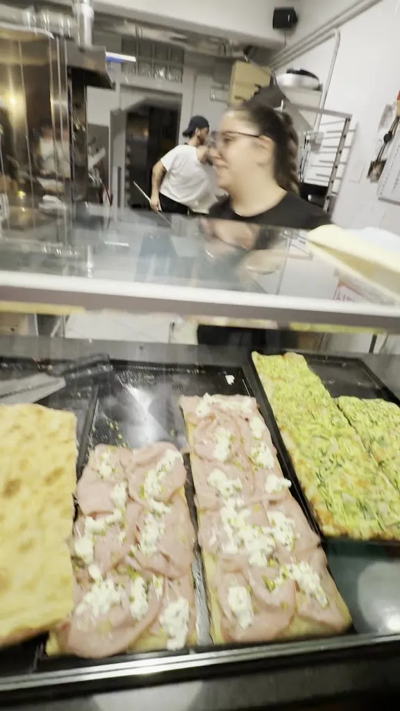 Pirolla Pizza_Cerchio_slider_image_2