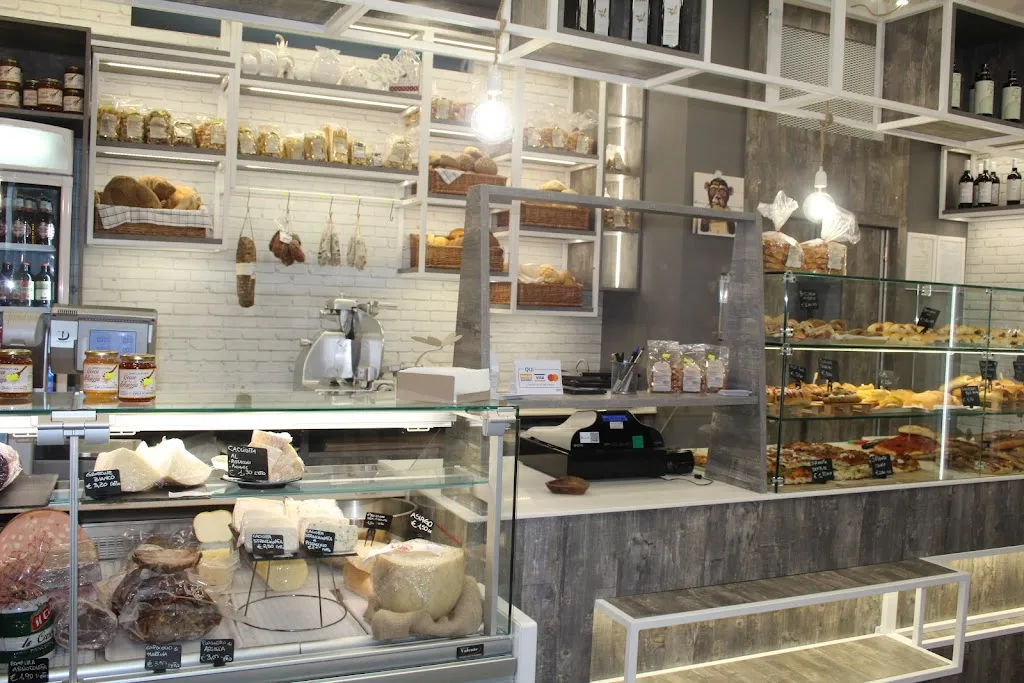 ZITTO Emmangia da Petralla_Palagiano_slider_image_3