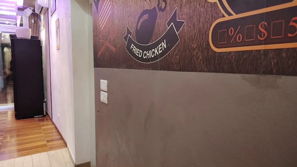 Max C._Pub Pizzeria grill Infinity 1988_Casier_review