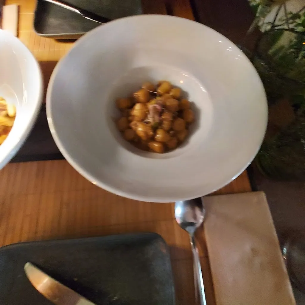 peter K_Saporitour_Casier_review