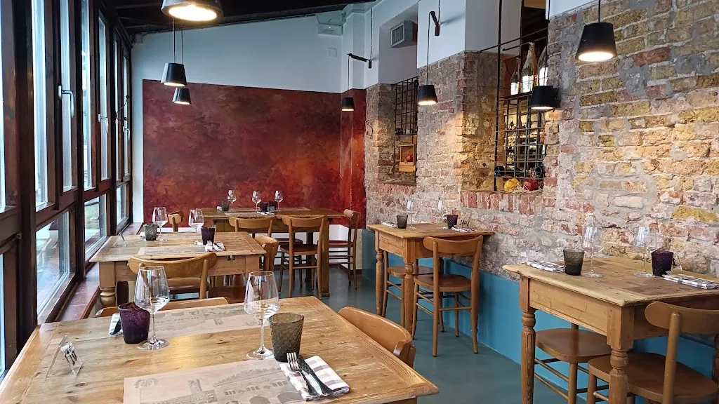 Hostaria Antica Contrada delle Due Torri Treviso restaurant in Casier