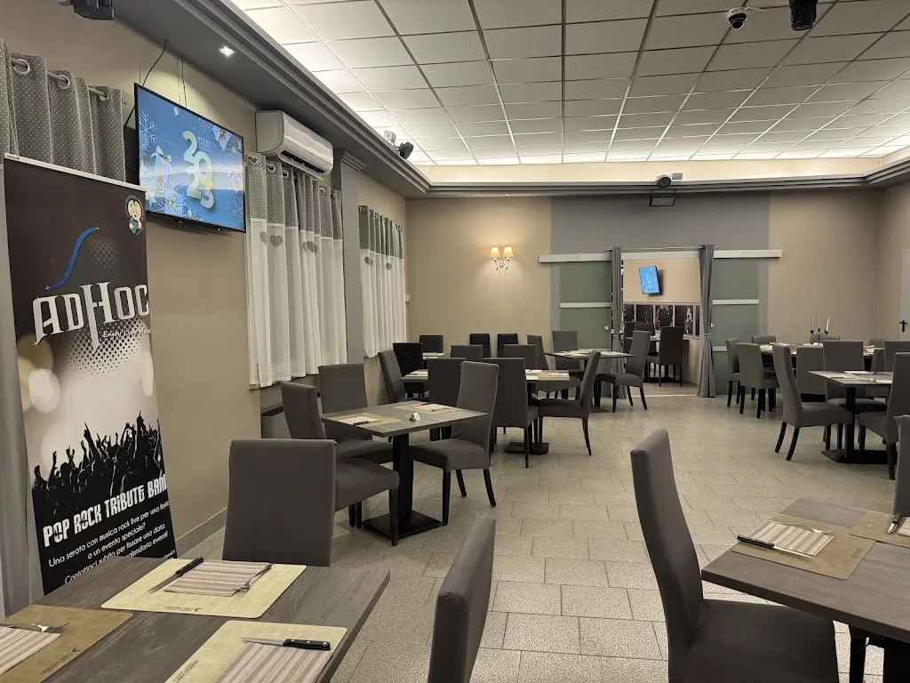 Giovanni Parise_Ristorante Pizzeria Luna Rossa_Castagnaro_recensione