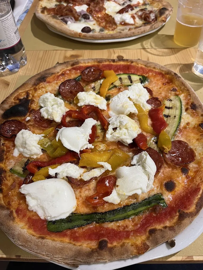 Gloria C_Pizzeria da Angelo_Cassola_review