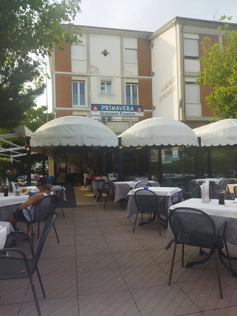 Pizzeria Ristorante Primavera_Cassola_slider_image_1