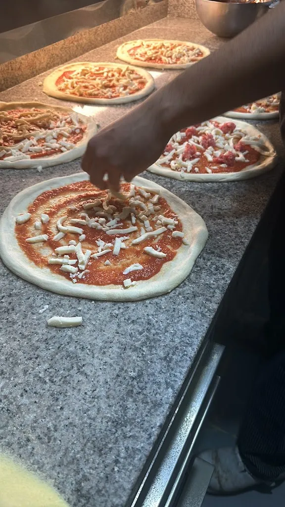 Menu_Pizza loca_Castagnole_image_5