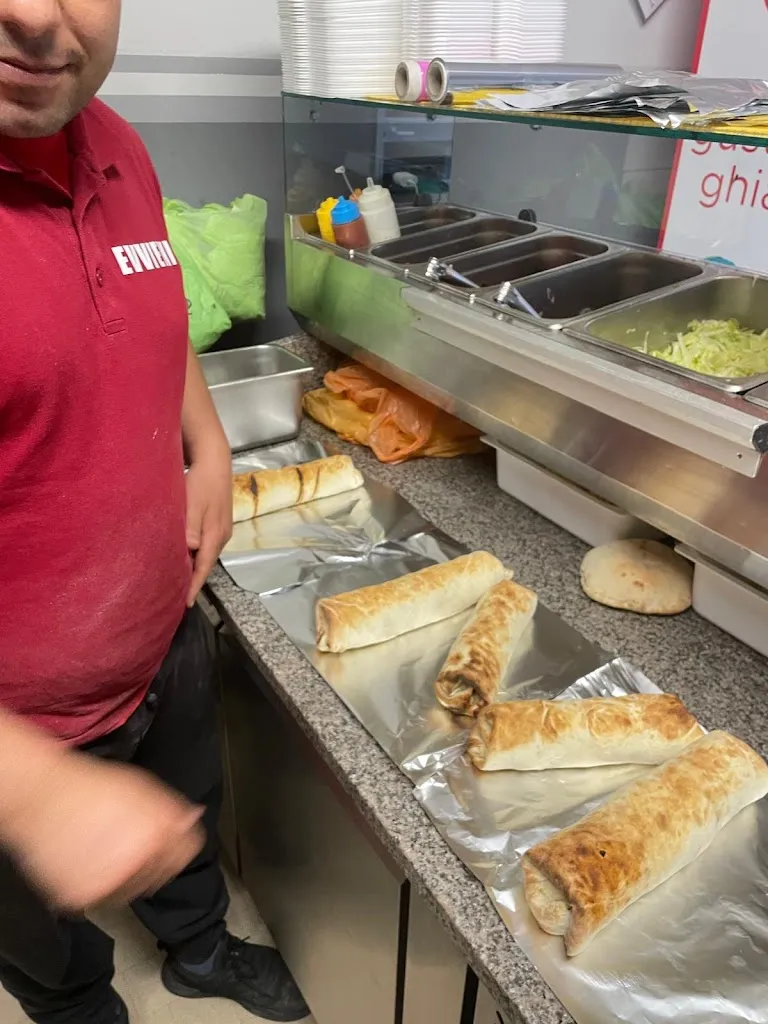 Burrata pizzeria - kebab restaurant in Castagnole