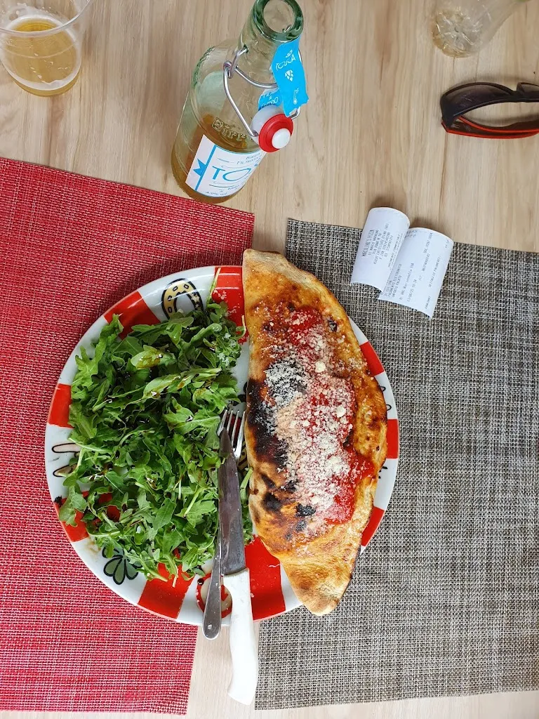 Wanira Ferreira_Marcolino's pizza_Castelguglielmo_review