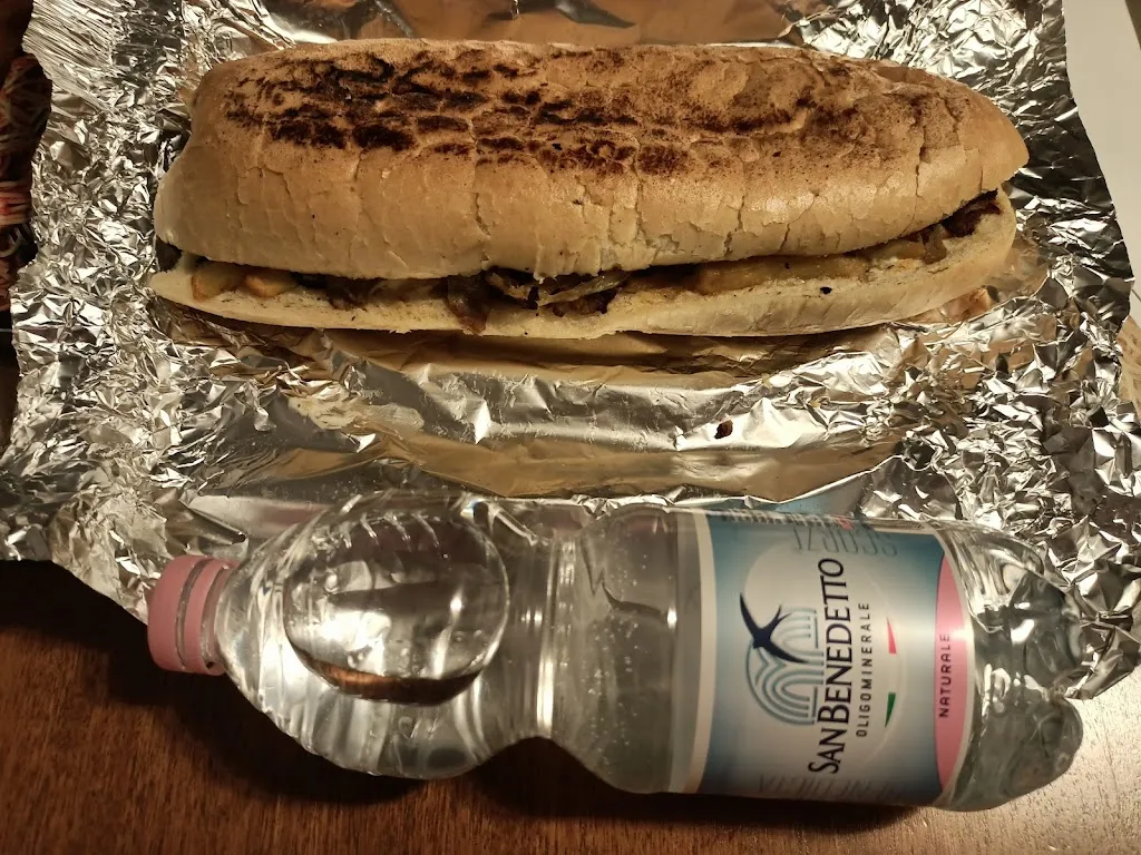 Santhi Lou_Paninoteca da Maged_Caselle_recensione