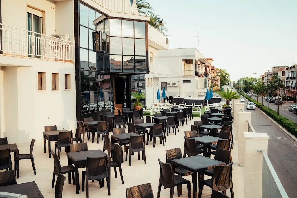 Ristorante Living con Bar Pasticceria e Pizzeria_Palagiano_slider_image_1