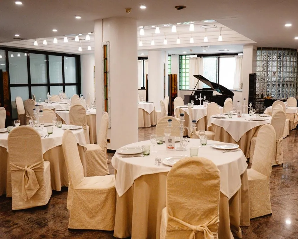 Ristorante Living con Bar Pasticceria e Pizzeria_Palagiano_slider_image_3