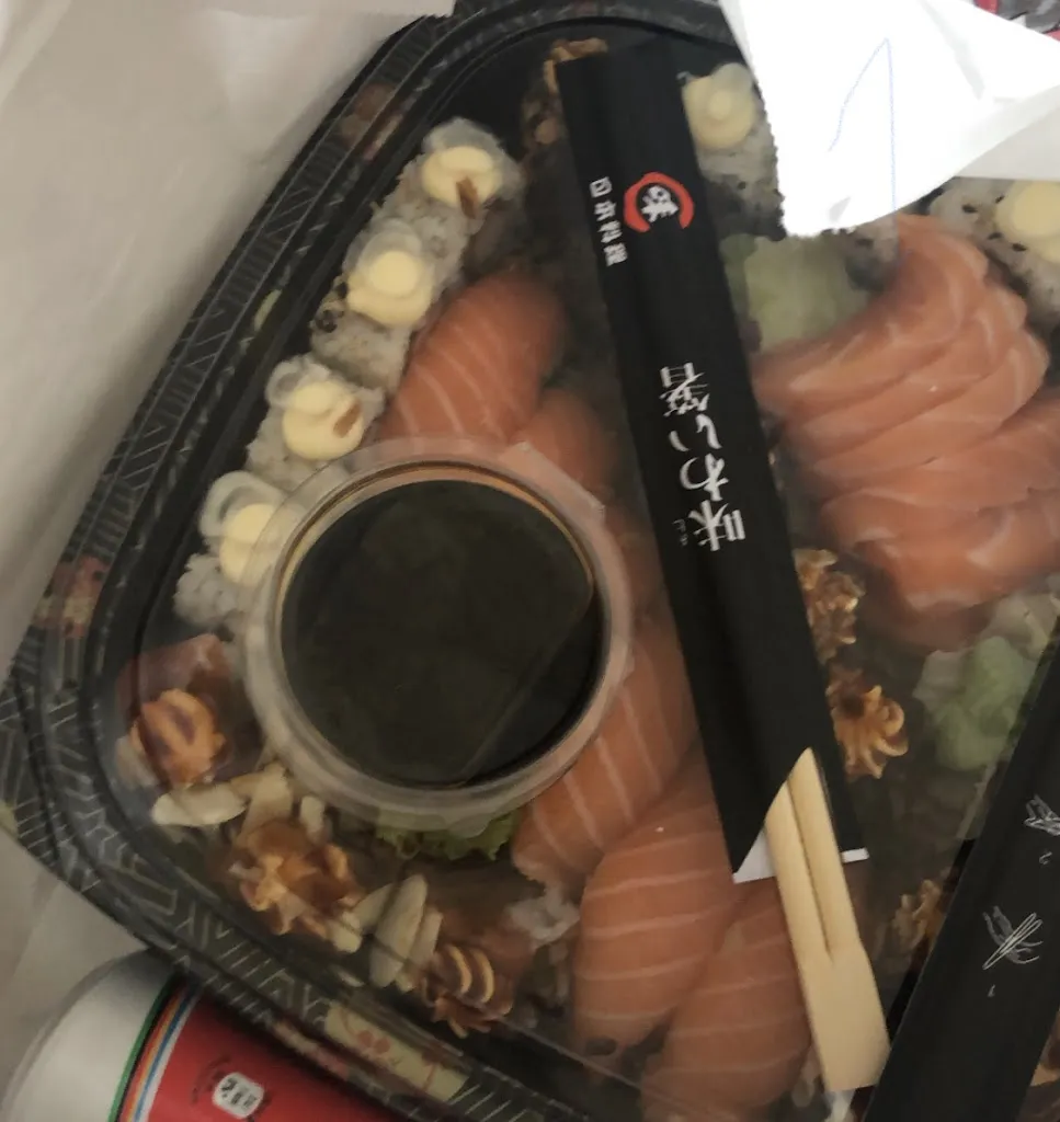 beatrice bianca_Bao Pokè Sushi Caselle_Caselle_review