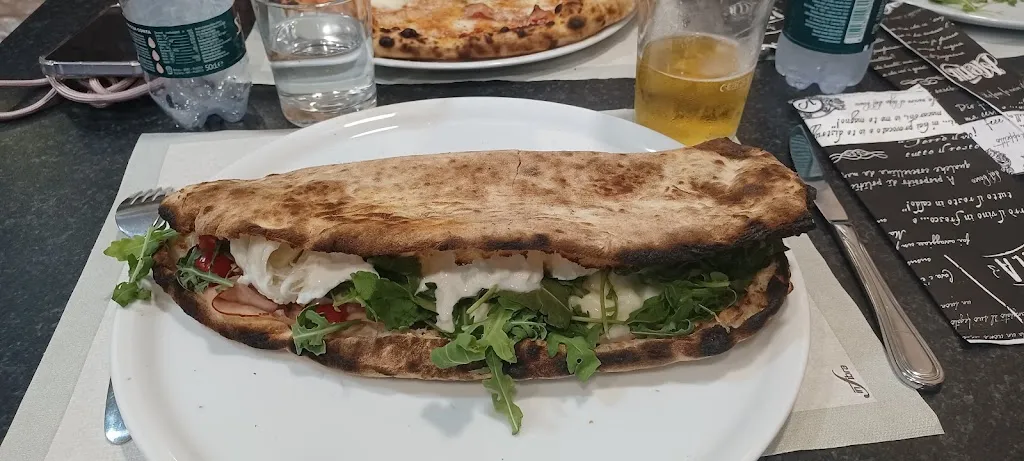 Pizzeria Sient’a mme Caselle Torinese_Caselle_slider_image_3