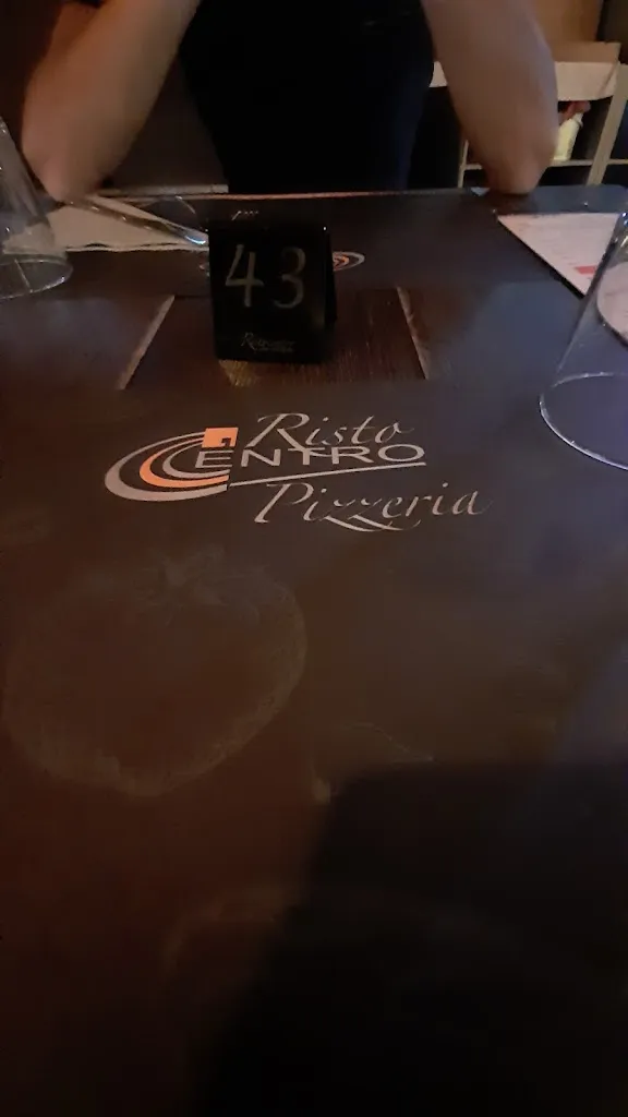 Stefania Massa_Risto C'entro Pizzeria_Caselle_recensione