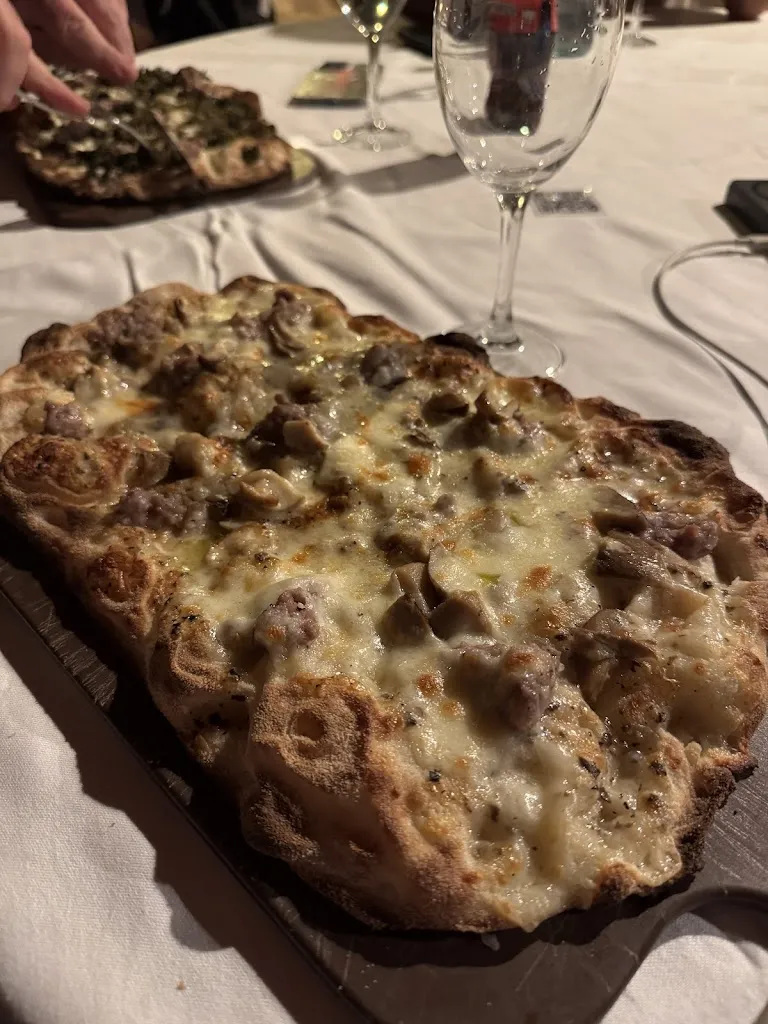 Davide Colella_La Villetta_Cerchio_review