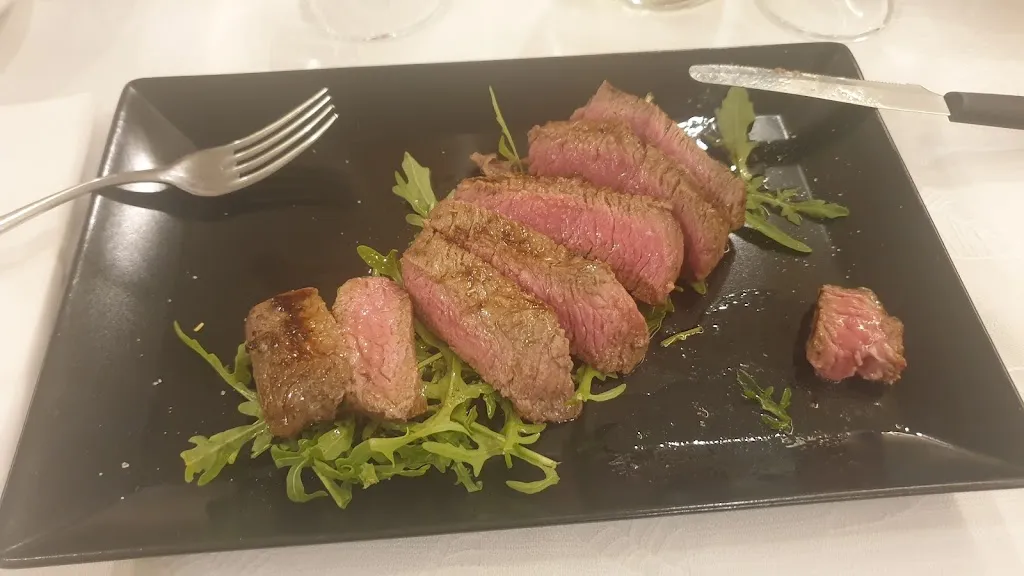 Trattoria alle Grotte_Castelgomberto_slider_image_3