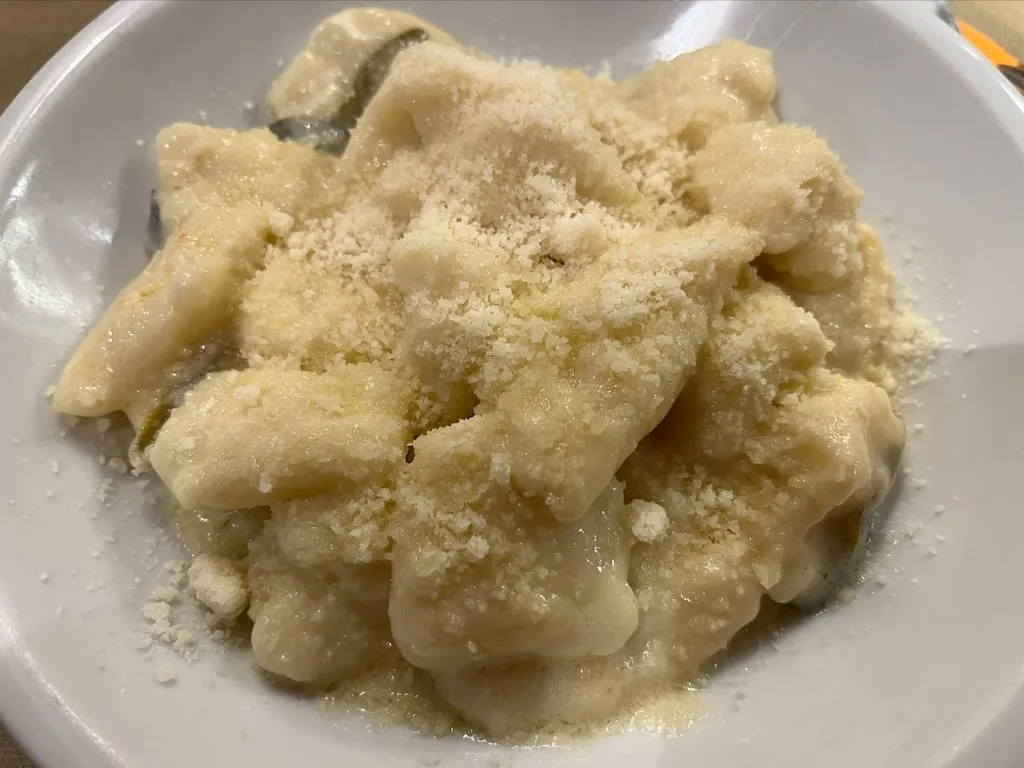 Andrea G_Le Poscole Al Canton_Castelgomberto_review