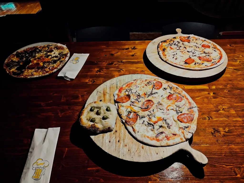 James Harbour_El Punaro_Castelgomberto_review