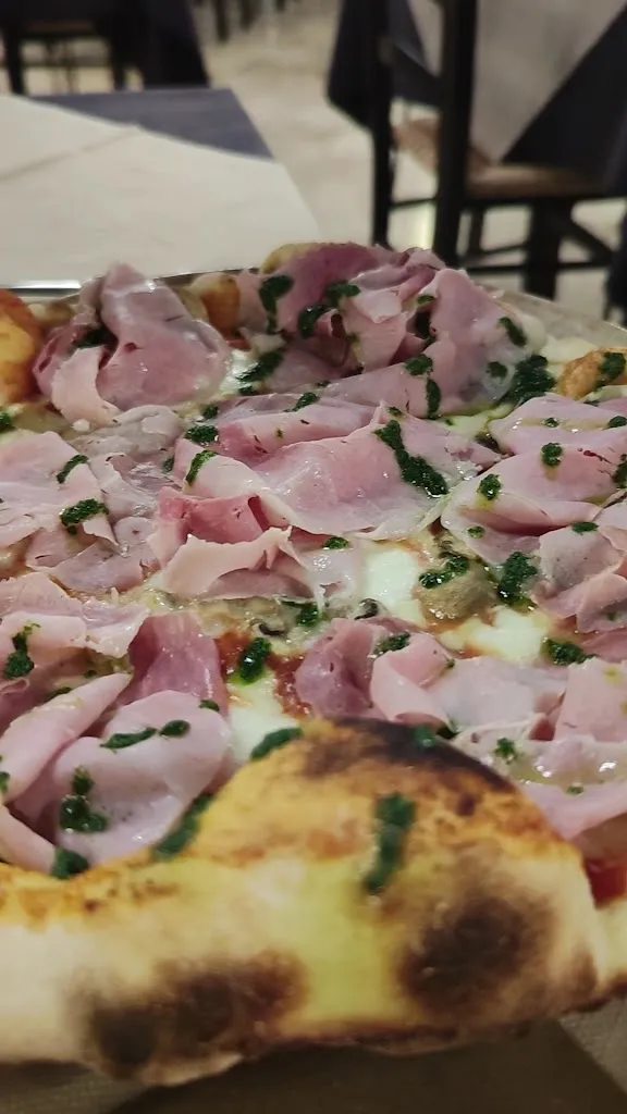 BRAMA - fame di pizza_Castello di Godego_slider_image_2