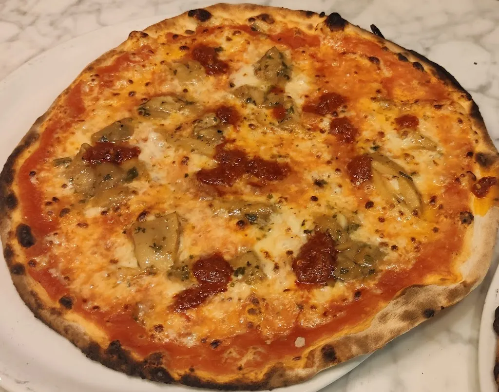 Pizzeria Ristorante ISOLA BLU_Castello di Godego_slider_image_2