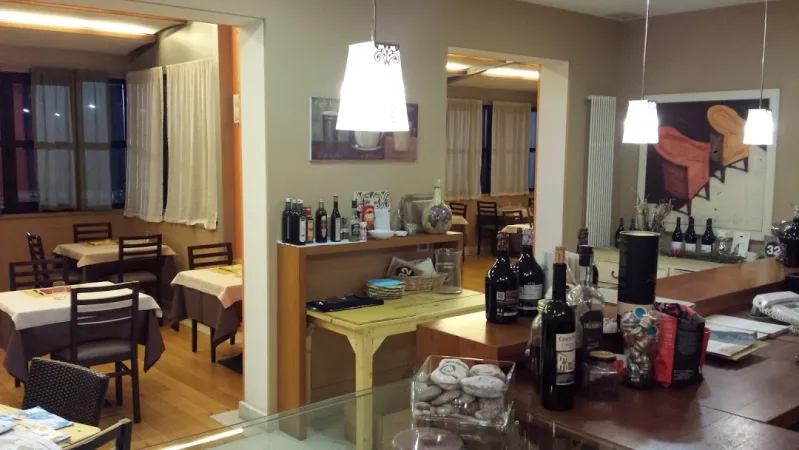 Al Solito Posto_Castelminio_slider_image_1