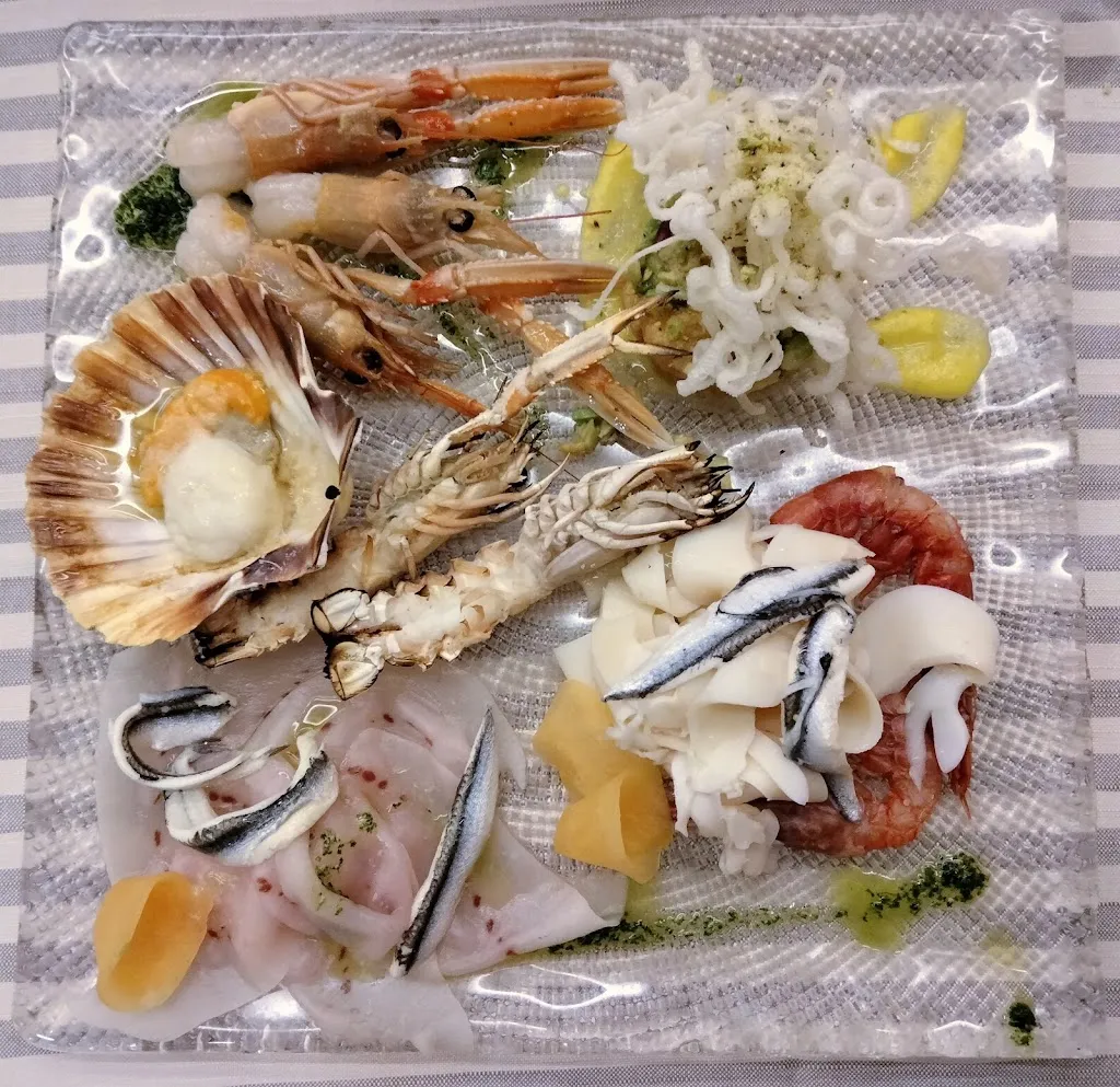 Al Solito Posto_Castelminio_slider_image_3