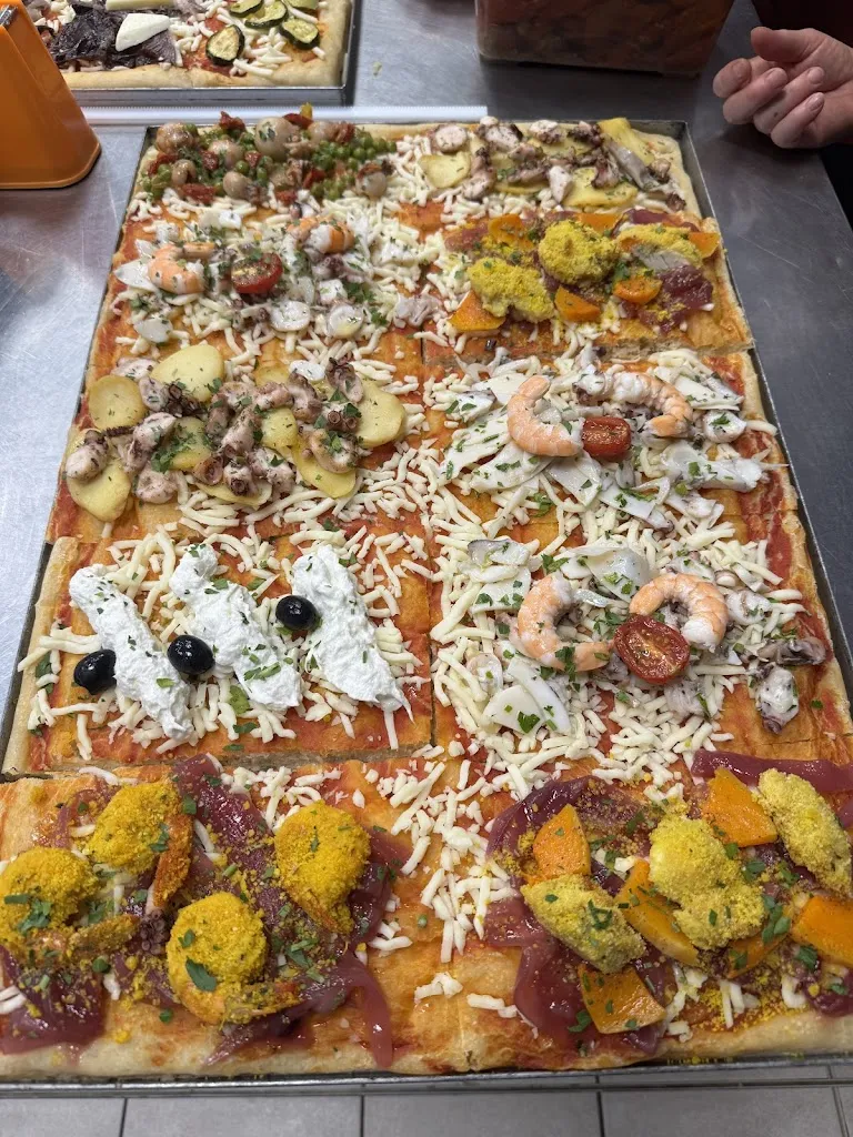 Bottega della Pizza_Castelnovo Bariano_slider_image_1