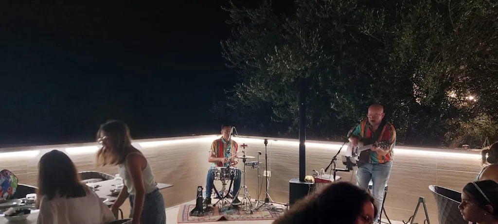 Pietro Mansueto_Crival club & more_Palagiano_review